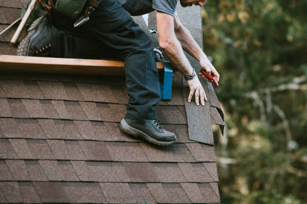 Best Commercial Roofing Services  in Little Chute, WI